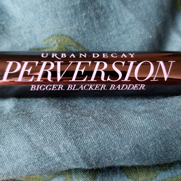 Urban Decay mascara - Picture 2 of 4